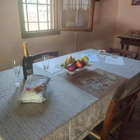 La Casetta Della Valle Di Civita Διαμέρισμα *